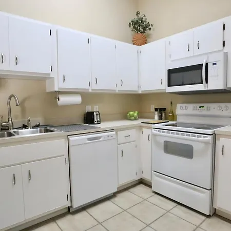 Nomad Retreat King Bed Boutique Condo W Garage Gainesville Exterior photo